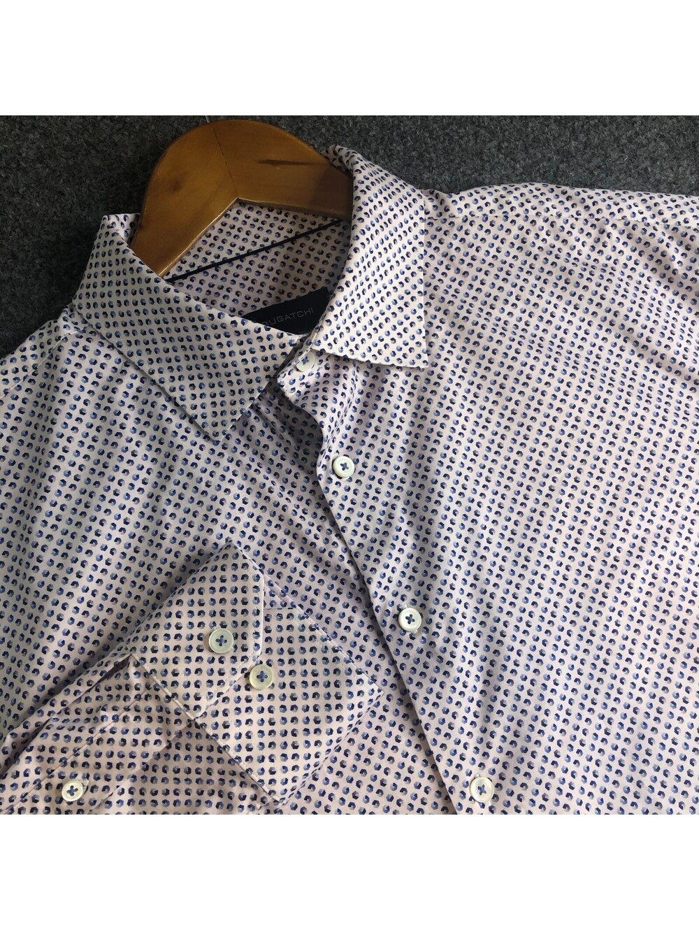 Bugatchi Button Up Shirt Mens XL Chalk Geometric Cube Print 8 Way Stretch